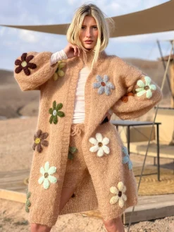 COAT FREE FLOWERS BEIGE
