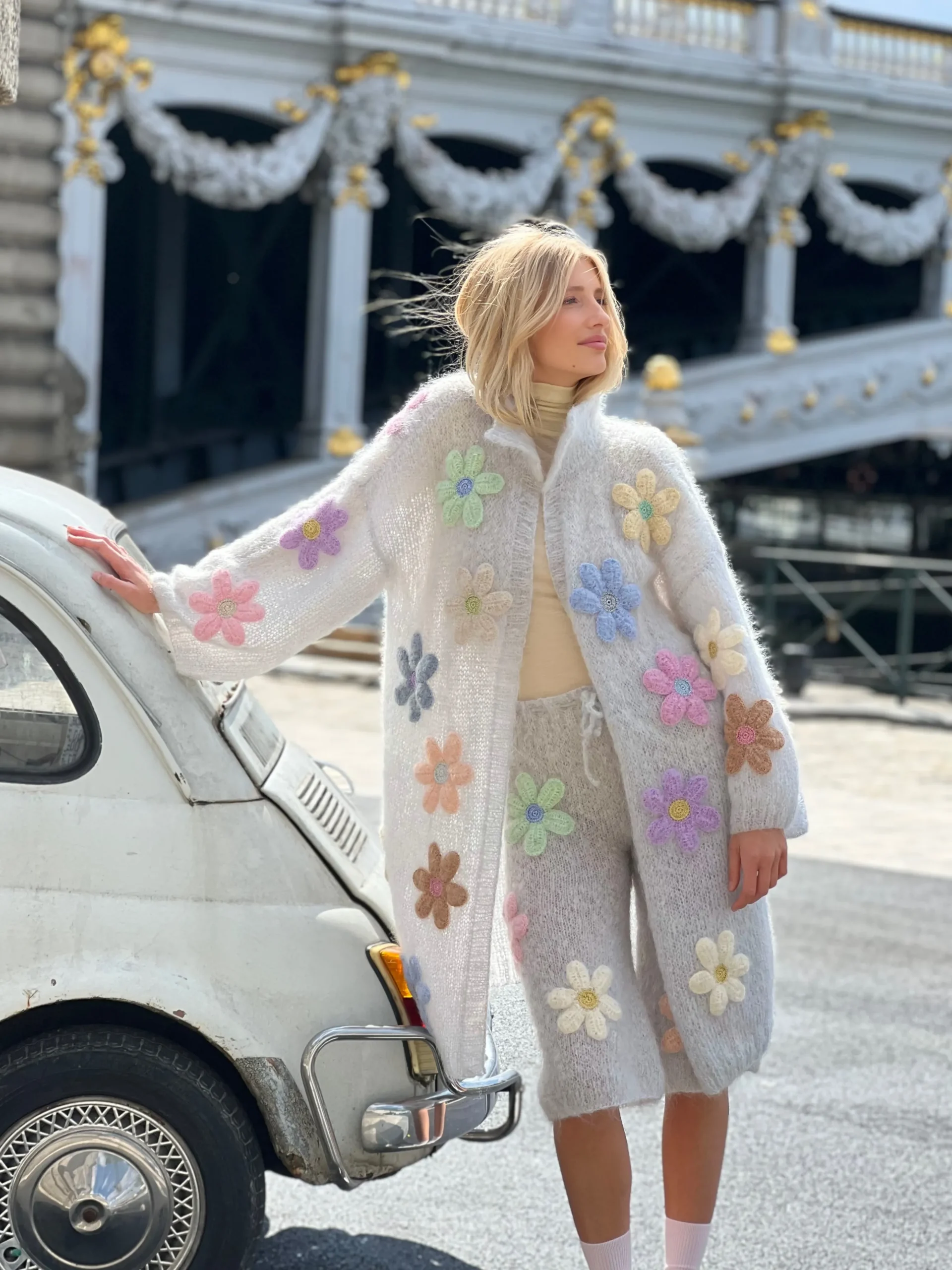 COAT FREE FLOWERS GRIS