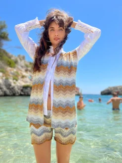 GOLD & SILVER WAVE LUREX LITTLE JACKET NO SLEEVES