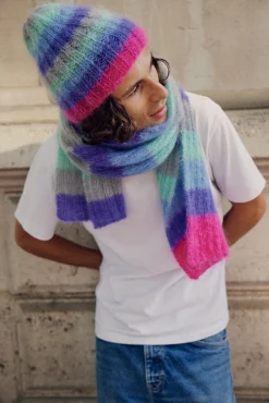 HAT & SCARF STRIPES  GREY