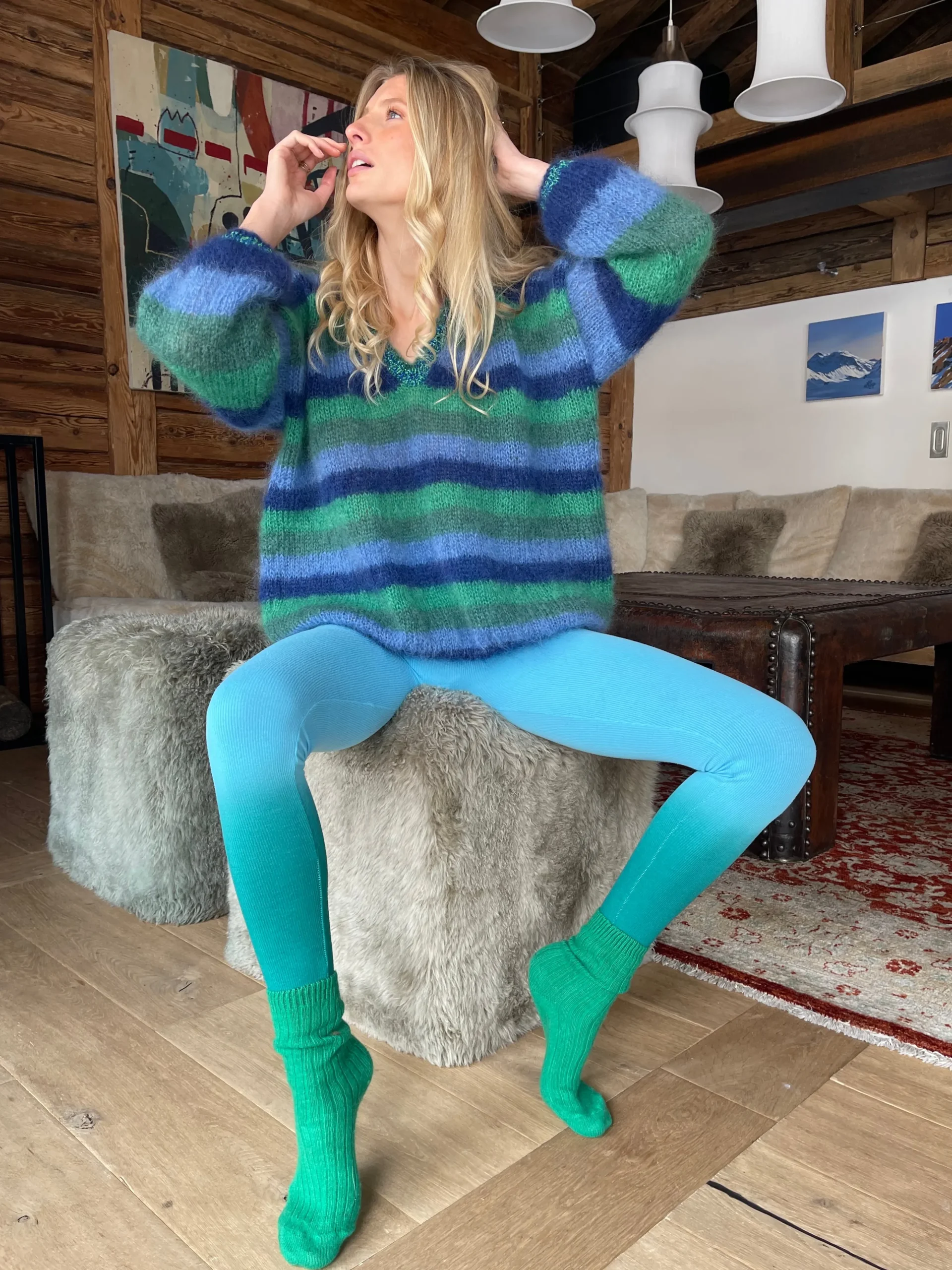 MARINE STRIPES SWEATER V-NECK