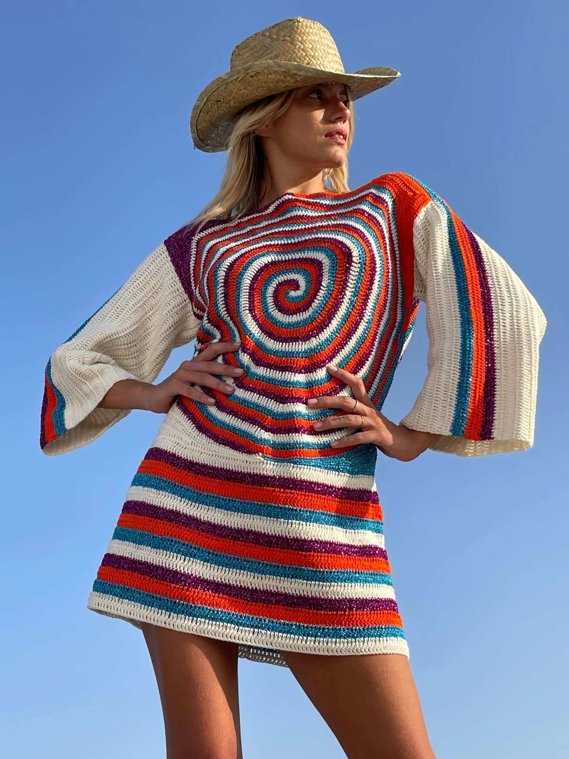 ORANGE SPIRALES DRESS SLEEVES 3/4