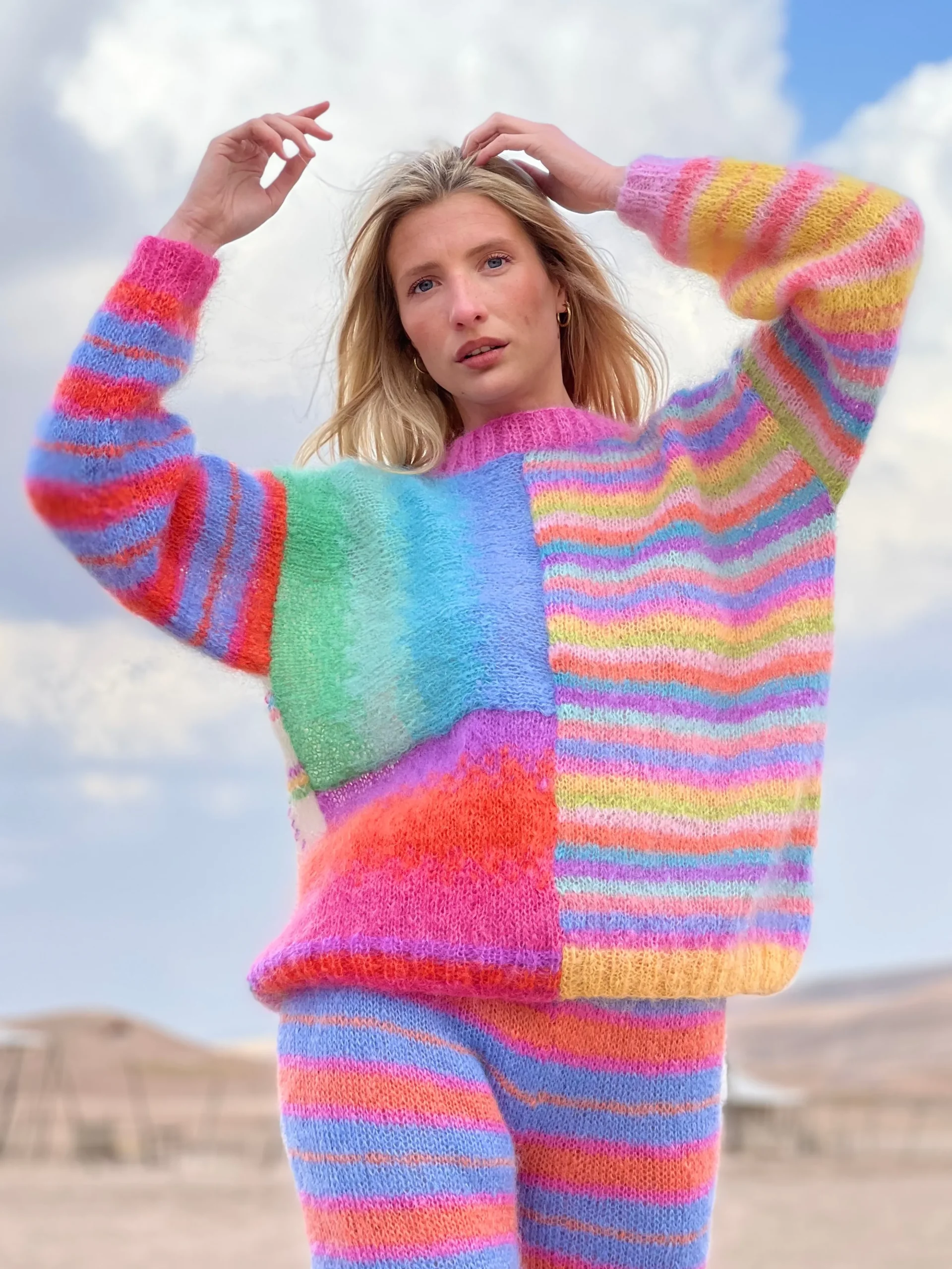 SWEATER PATCHWORK PASTELS
