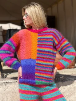 SWEATER PATCHWORK STRONGS